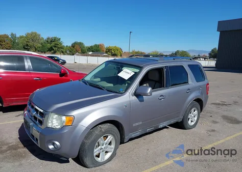 2008 Ford Escape Hybrid z USA, uszkodzony, nr VIN 1FMCU59H48KB82904